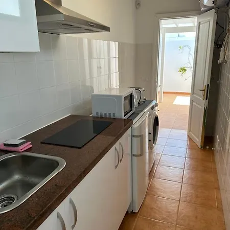 Emma Πουέρτο Ντελ Κάρμεν